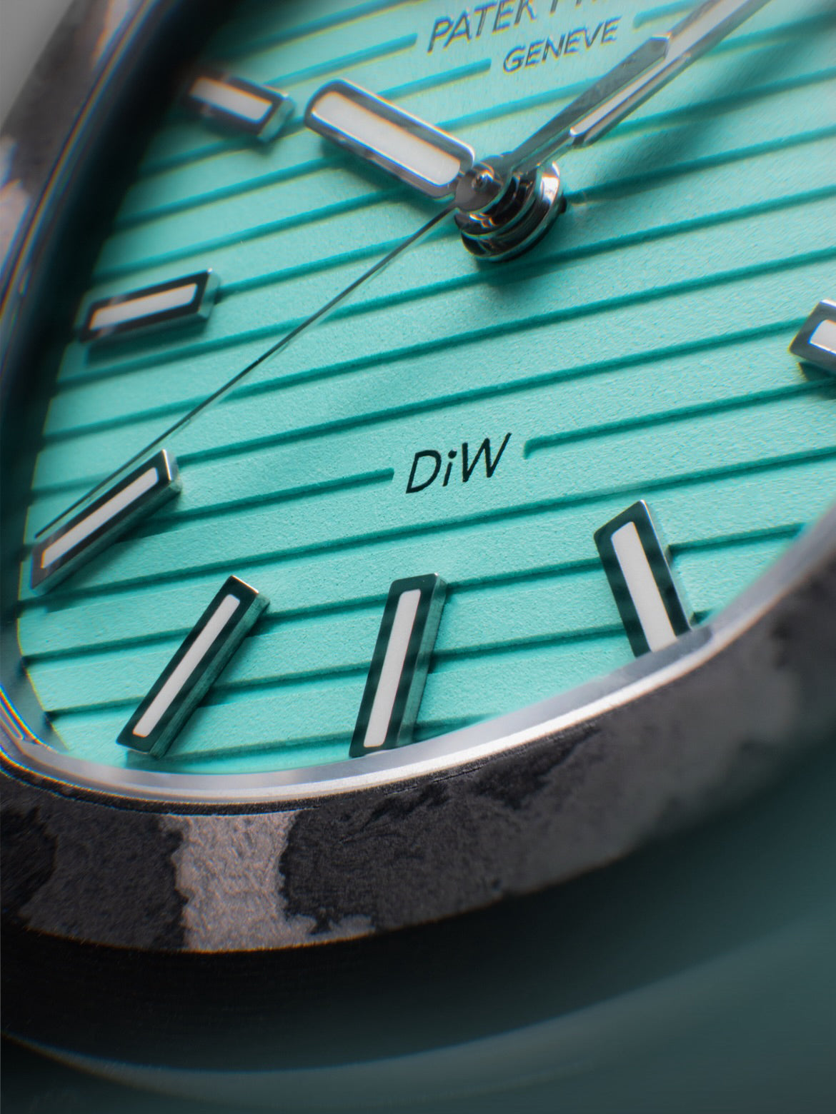 DiW All Carbon Tiffany Patek Nautilus 5711 CELESTE 全碳纖維 蒂芙尼 百達翡麗鸚鵡螺5711  | WORLDTIMER