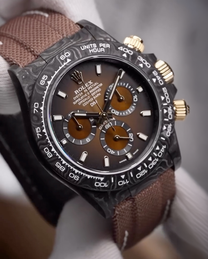 Gradient Dial Rolex Custom Daytona【DiW】漸變色表面 碳纖維勞力士 DiW地通拿 | WORLDTIMER