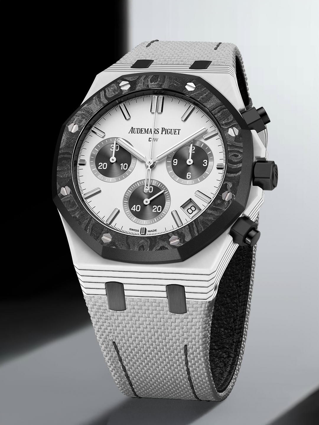 Audemars Piguet ROC 26240 CarboQuartz "BLACK & WHITE" 愛彼 皇家橡樹計時碼錶 26240 石英纖維 | WORLDTIMER